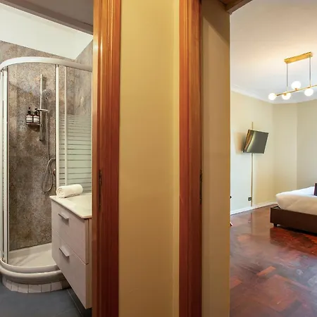 Elegant 1bdr Front The Subway Furio Camillo דירה רומא