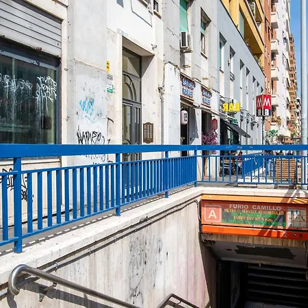 דירה Elegant 1bdr Front The Subway Furio Camillo *