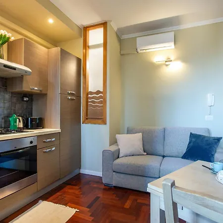 Apartment Elegant 1bdr Front The Subway Furio Camillo
