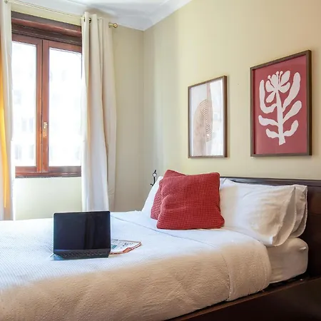 Elegant 1bdr Front The Subway Furio Camillo * Rome