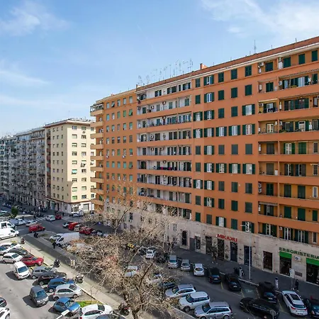 Daire Elegant 1bdr Front The Subway Furio Camillo Roma