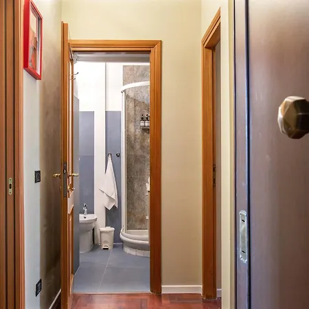 Apartman Elegant 1bdr Front The Subway Furio Camillo *